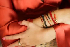 Label Kiki Black shell bracelet gold