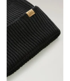 Woolrich Merino wool ribbed beanie black